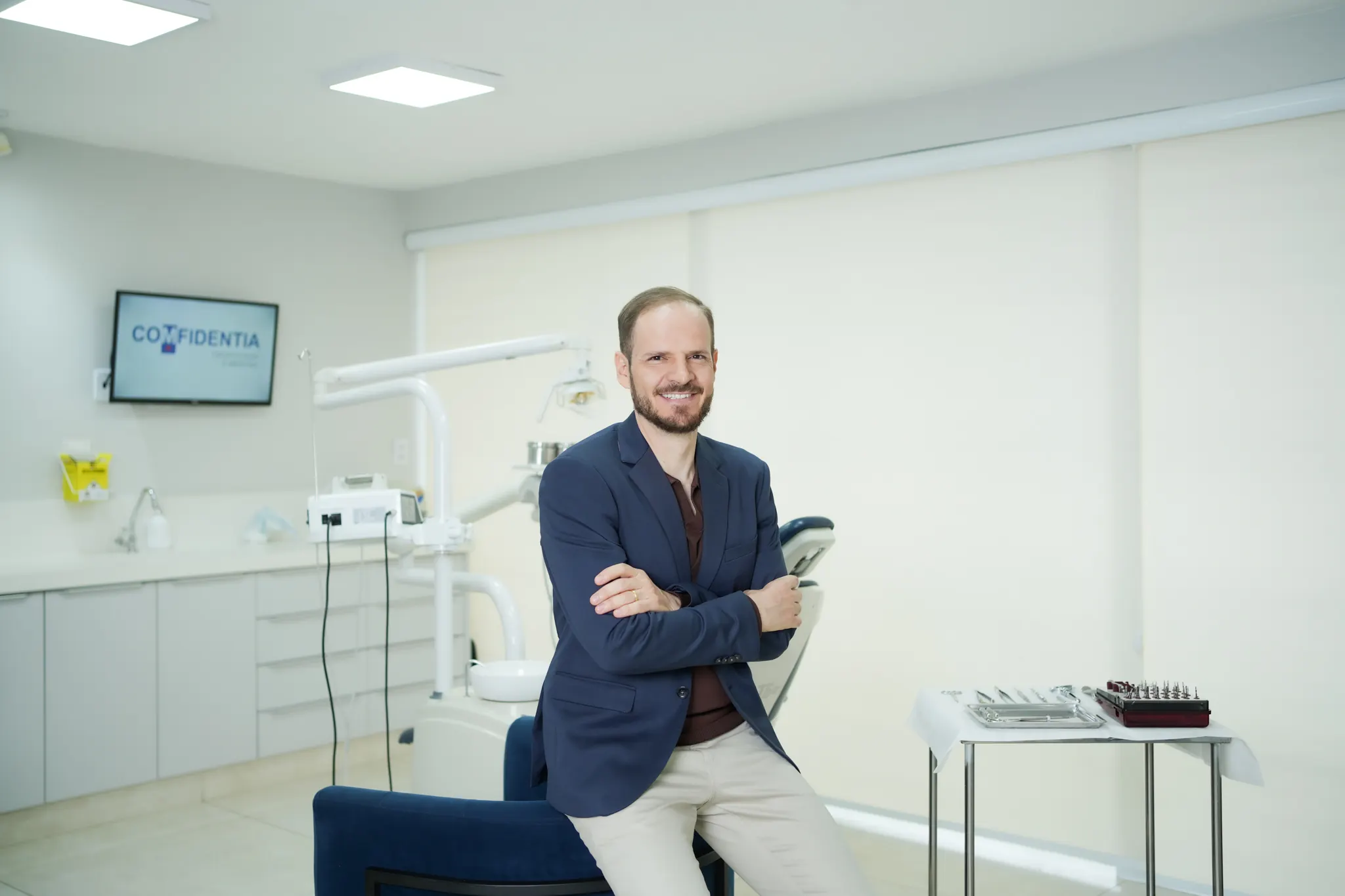 Retrato institucional do Dr. Murilo